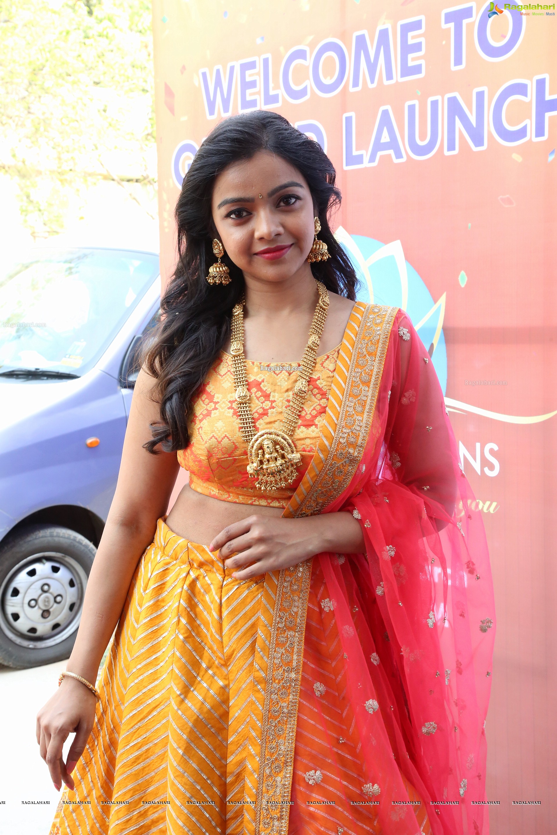 Nithya Shetty [HD] @ Aarna Collections Opening