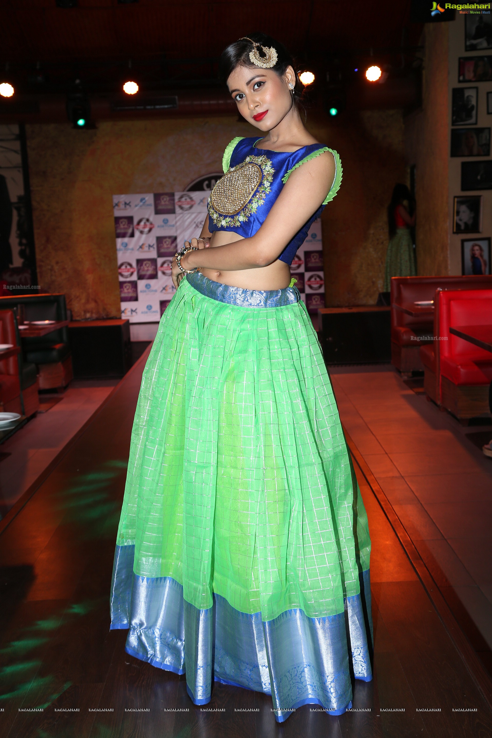 Twinkle Agarwal @ XSM Metro Fashion Show Special Edition - HD Gallery