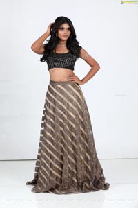 Bhavni Naidu T