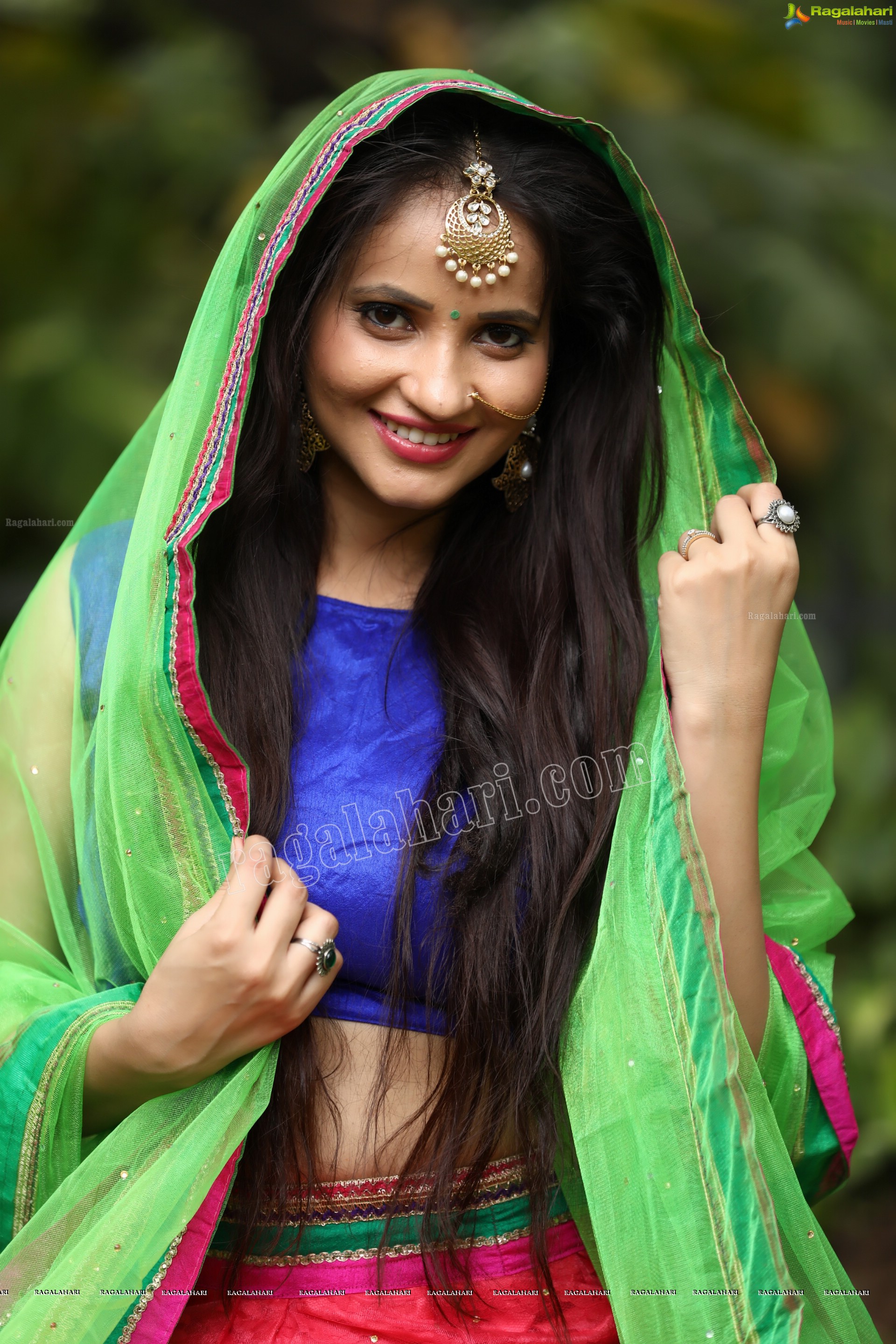 Khushboo Naaz (Exclusive Photo Shoot) (High Definition Photos)