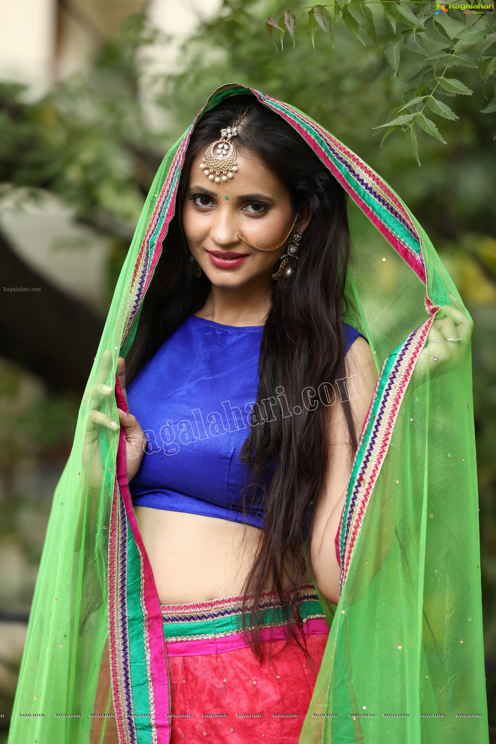 Khushboo Naaz (Exclusive Photo Shoot) (High Definition Photos)