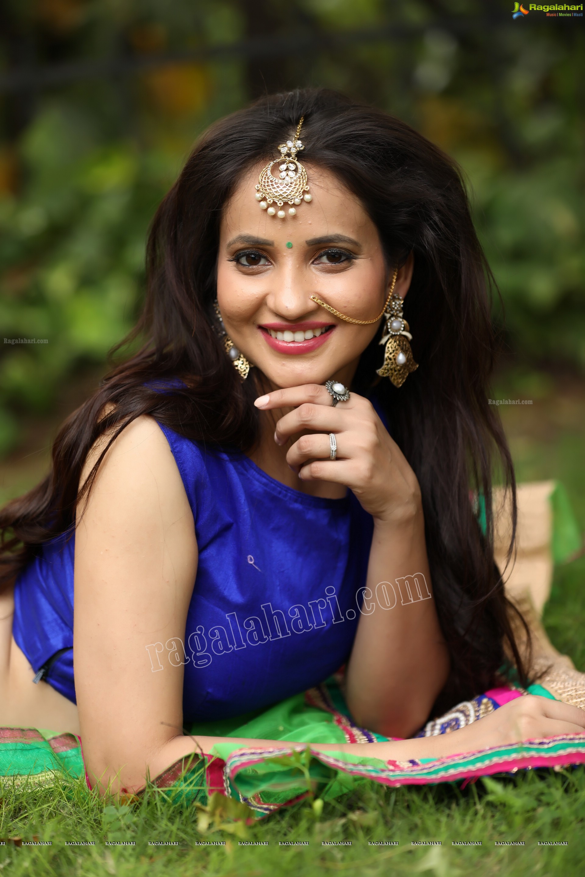 Khushboo Naaz (Exclusive Photo Shoot) (High Definition Photos)