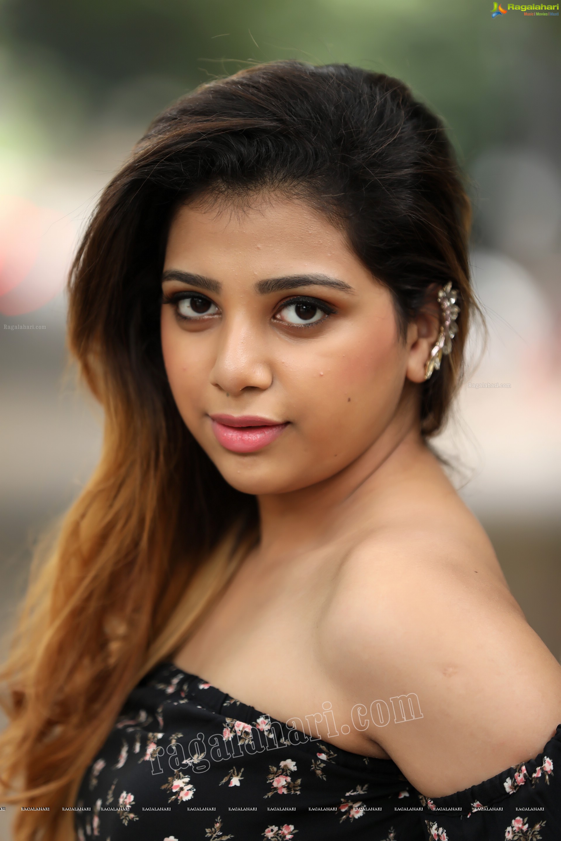 Nameera Mohammed (Exclusive Photo Shoot) (High Definition Photos)