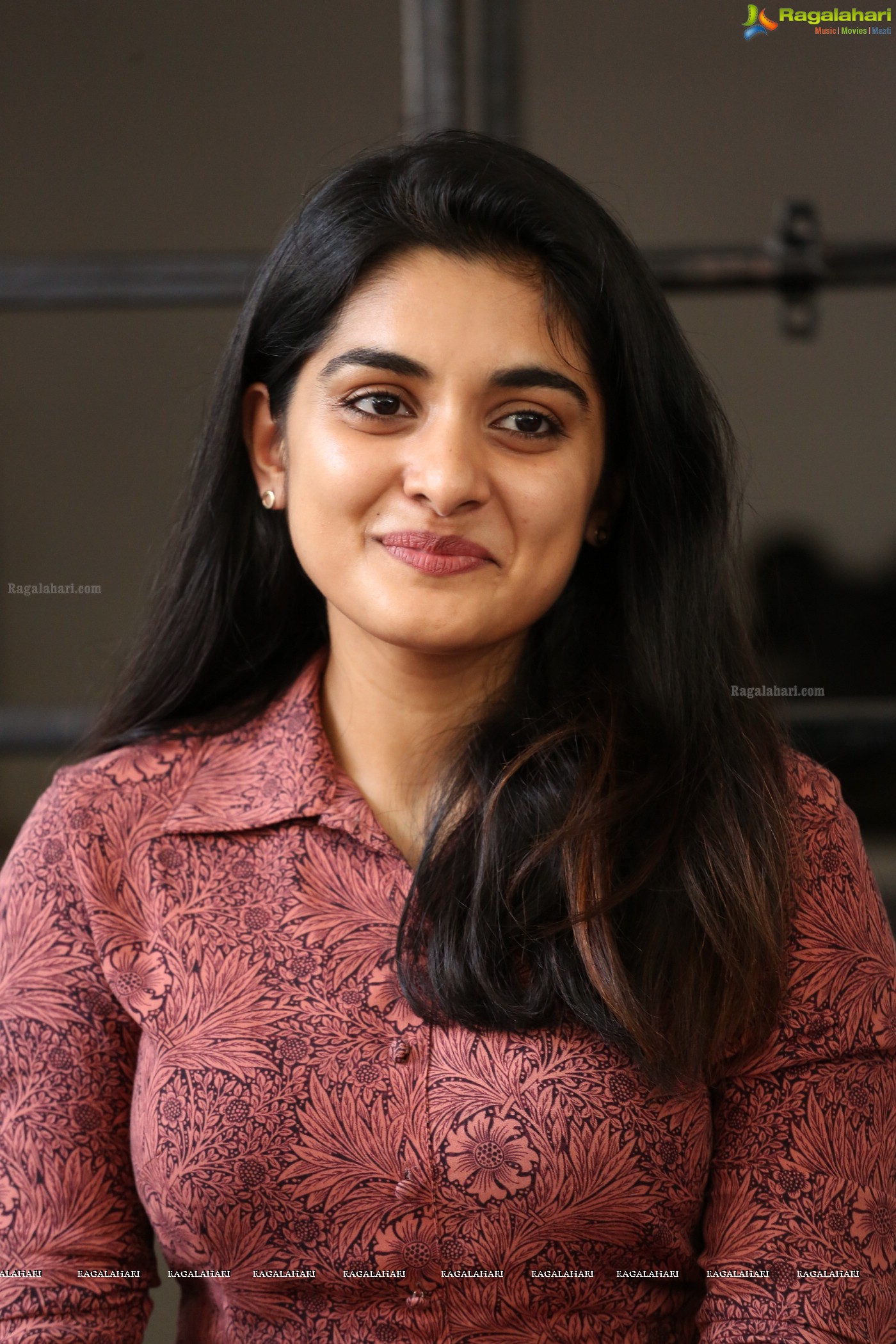 Nivetha Thomas [Hi-Resolution Posters] @ 118 Success Meet