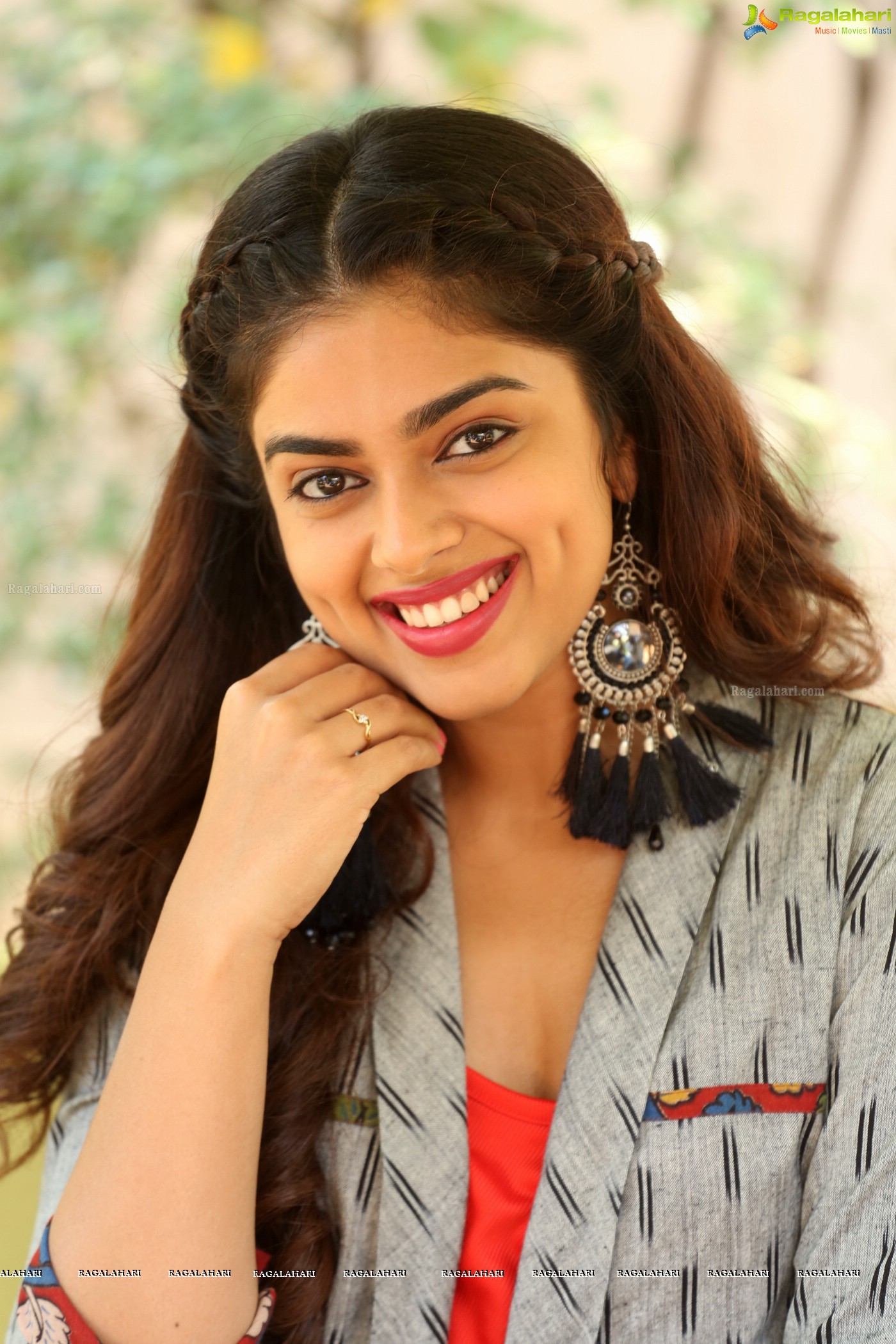 Siddhi Idnani (Posters) @ Prema Katha Chitram 2 Interview