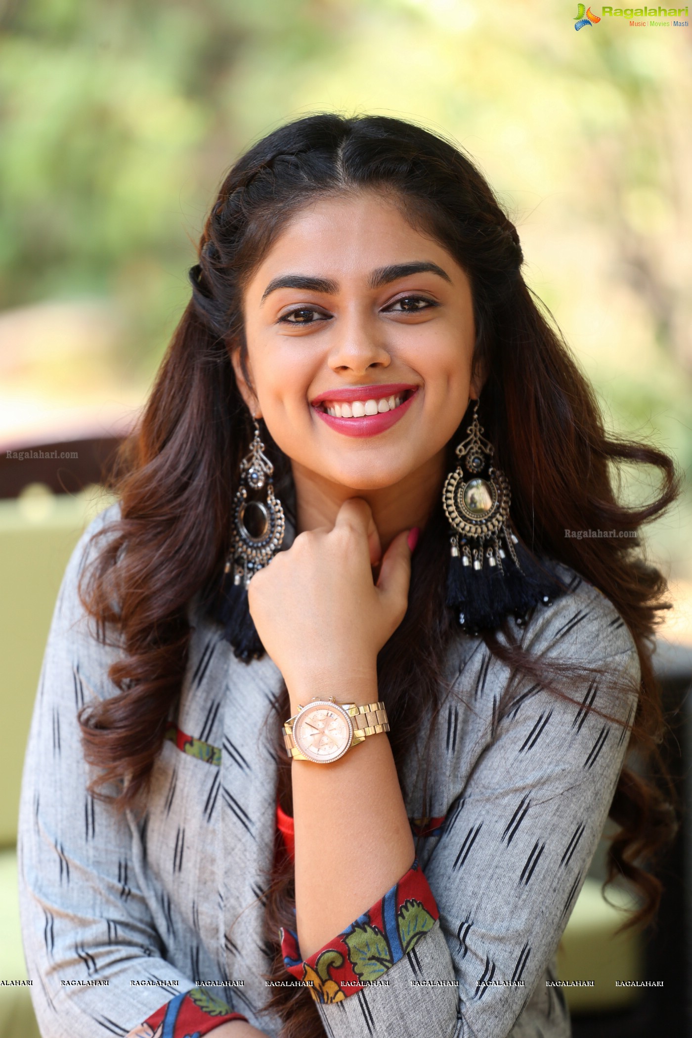 Siddhi Idnani (Posters) @ Prema Katha Chitram 2 Interview