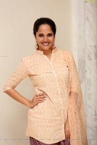 Anasuya Bharadwaj at O Pitta Katha Pre-Release