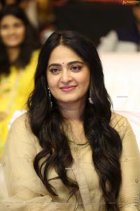 Anushka Shetty Nishabdham Pre Release Event 