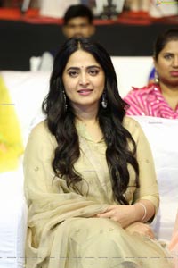 Anushka Shetty Nishabdham Pre Release Event 