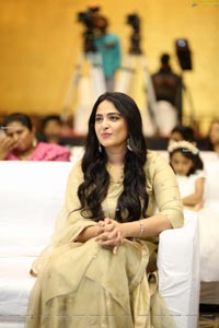 Anushka Shetty Nishabdham Pre Release Event 