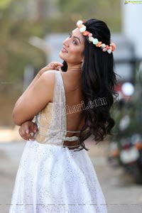 Ashmitha Karnani Exclusive Photo shoot