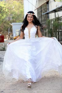 Ashmitha Karnani Exclusive Photo shoot