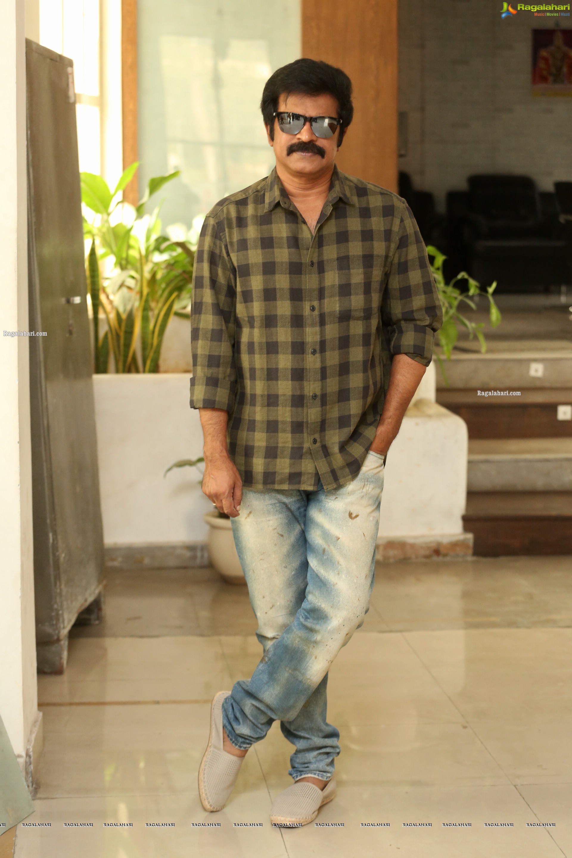 Brahmaji at O Pitta Katha Movie Interview Stills