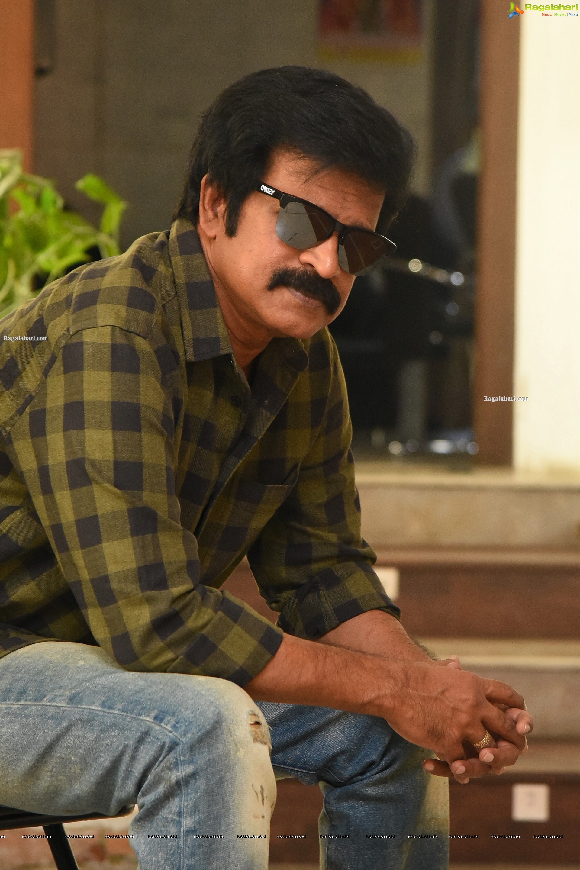 Brahmaji at O Pitta Katha Movie Interview Stills