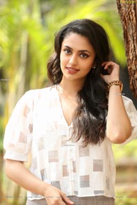 Malavika Nair Orey Bujjiga Pre Release Event