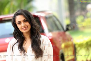 Malavika Nair Orey Bujjiga Pre Release Event