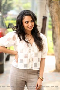 Malavika Nair Orey Bujjiga Pre Release Event