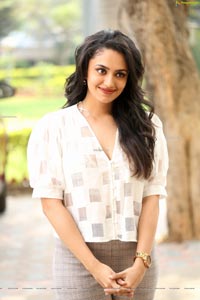 Malavika Nair Orey Bujjiga Pre Release Event