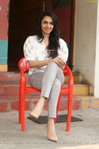 Malavika Nair Orey Bujjiga Pre Release Event