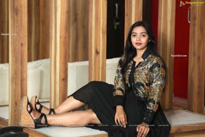 Nithya Shetty O Pitta Katha Interview Stills