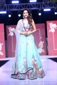 Nusrat Jahan Youve Launch Fashion Show