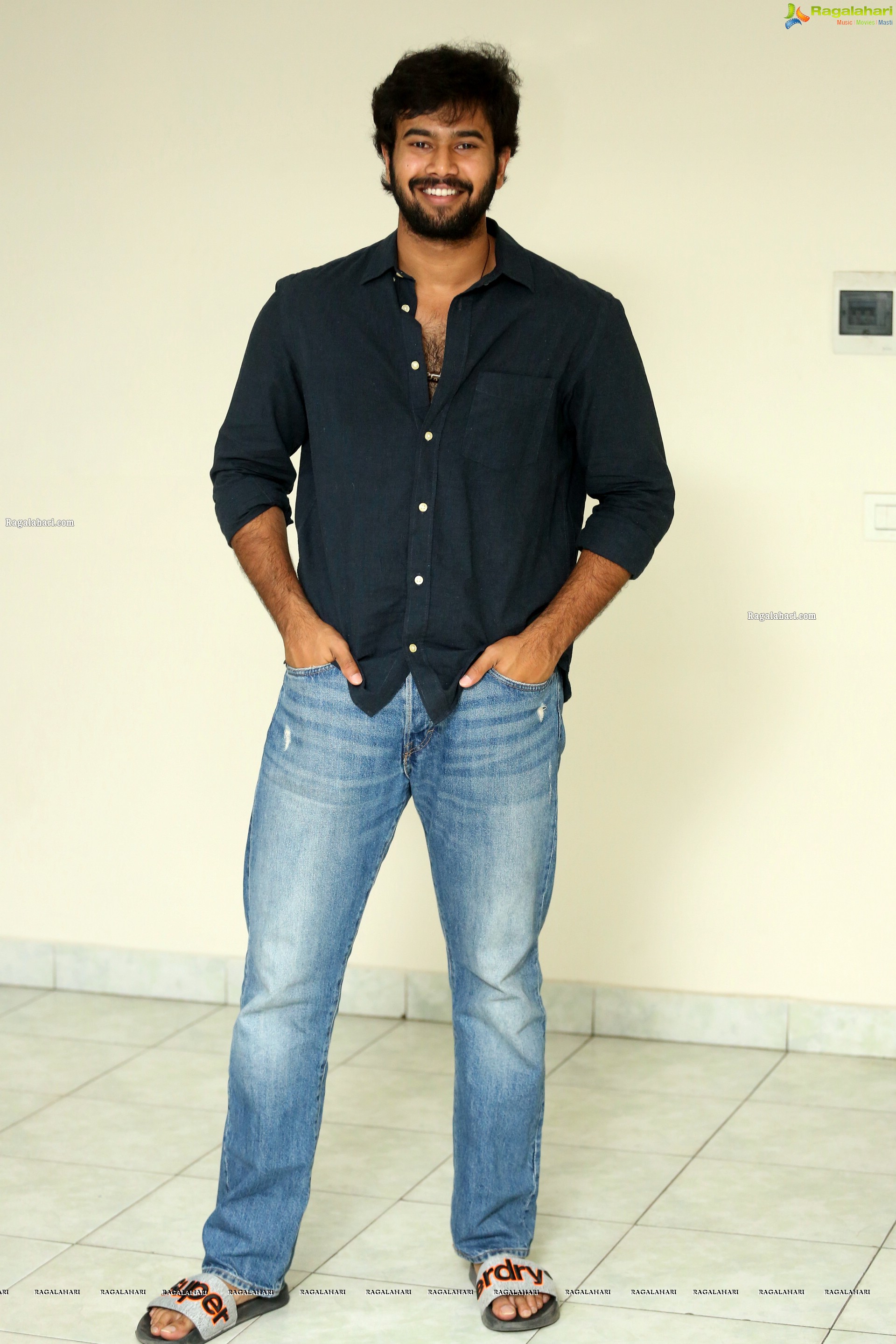 Rahul Vijay at College Kumar Movie Interview