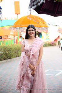 Tejaswini Manogna at Wonderla