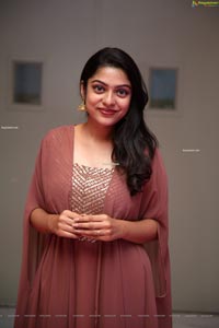 Varsha Bollamma at O Pitta katha Pre-Release Event