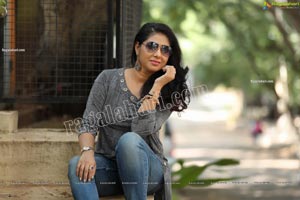 Kavya Prathyusha Exclusive HD Photos