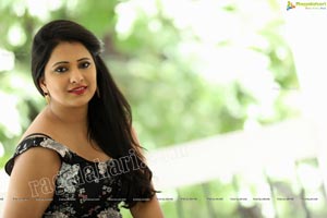 Nikita Bisht Exclusive HD Photos