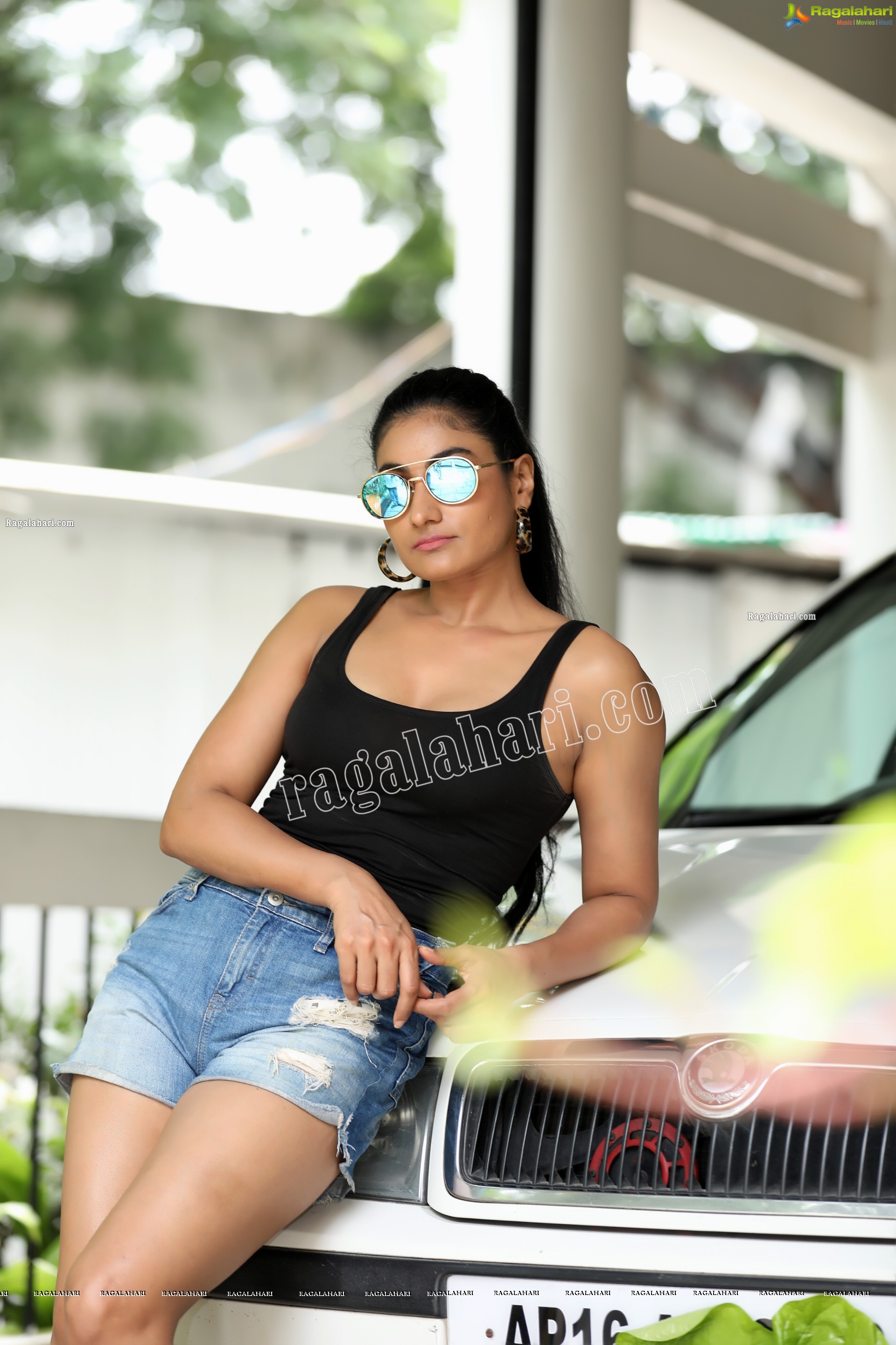 Saafi Kaur in Black Tank Top and Denim Shorts Exclusive Photo Shoot