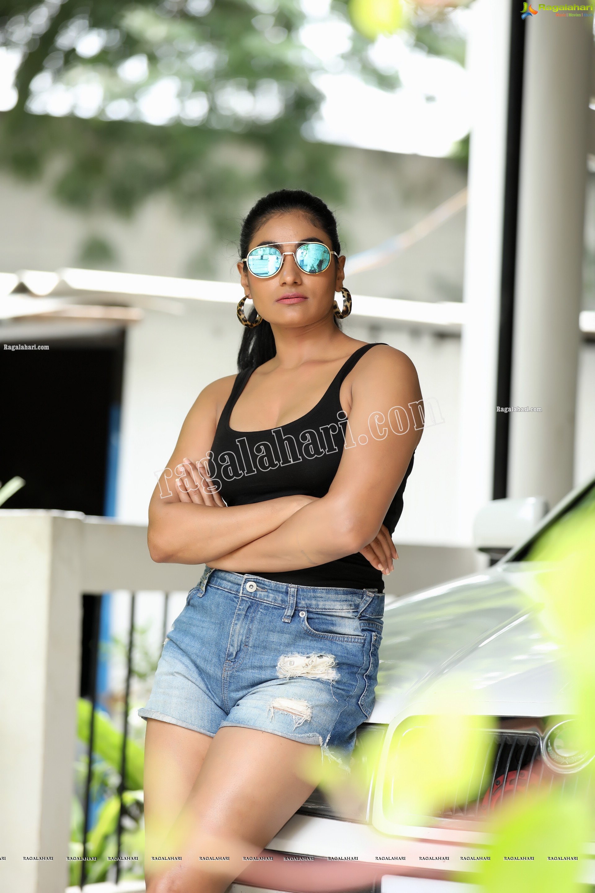 Saafi Kaur in Black Tank Top and Denim Shorts Exclusive Photo Shoot