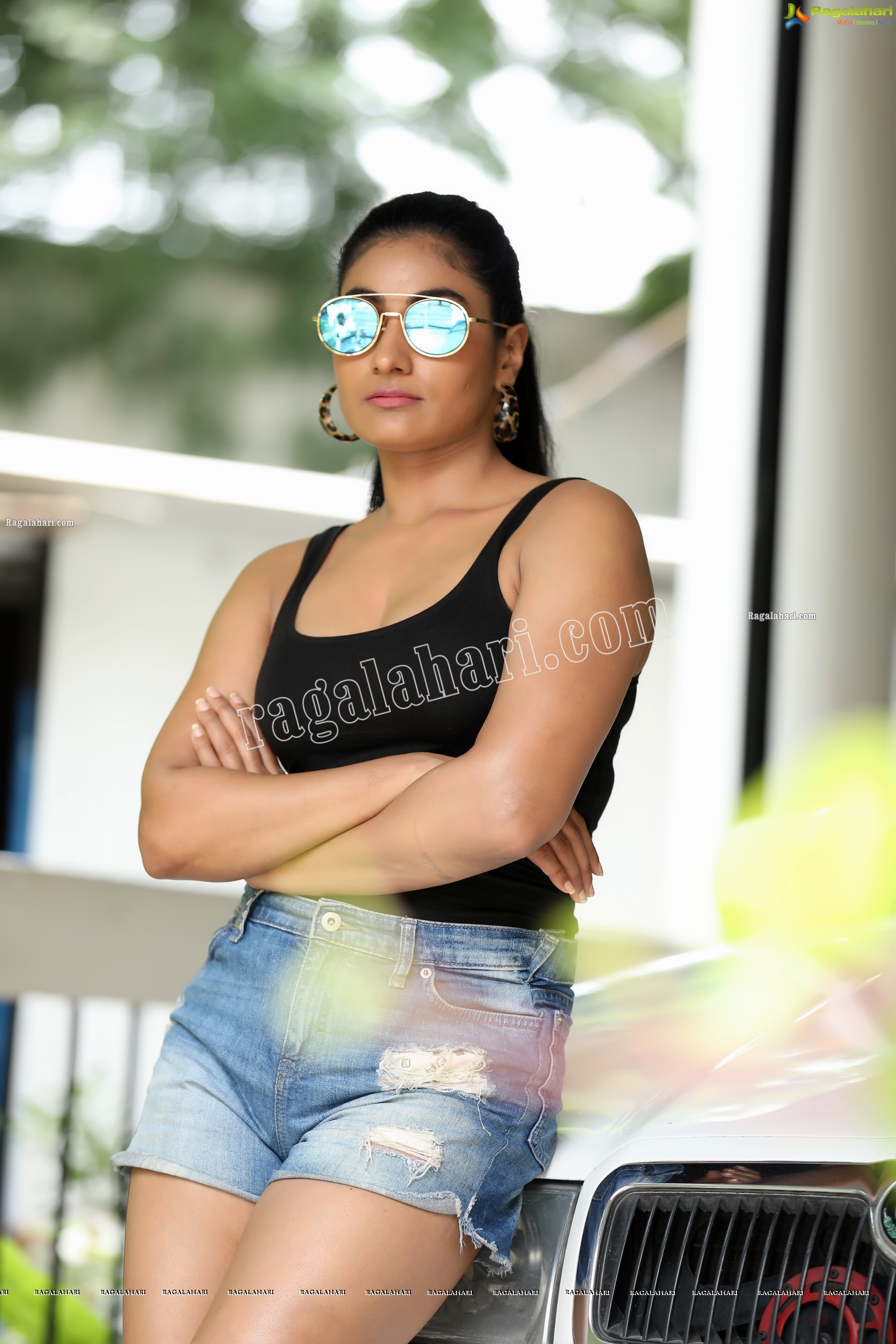 Saafi Kaur in Black Tank Top and Denim Shorts Exclusive Photo Shoot