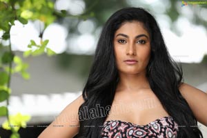 Saafi Kaur Exclusive Photo Shoot