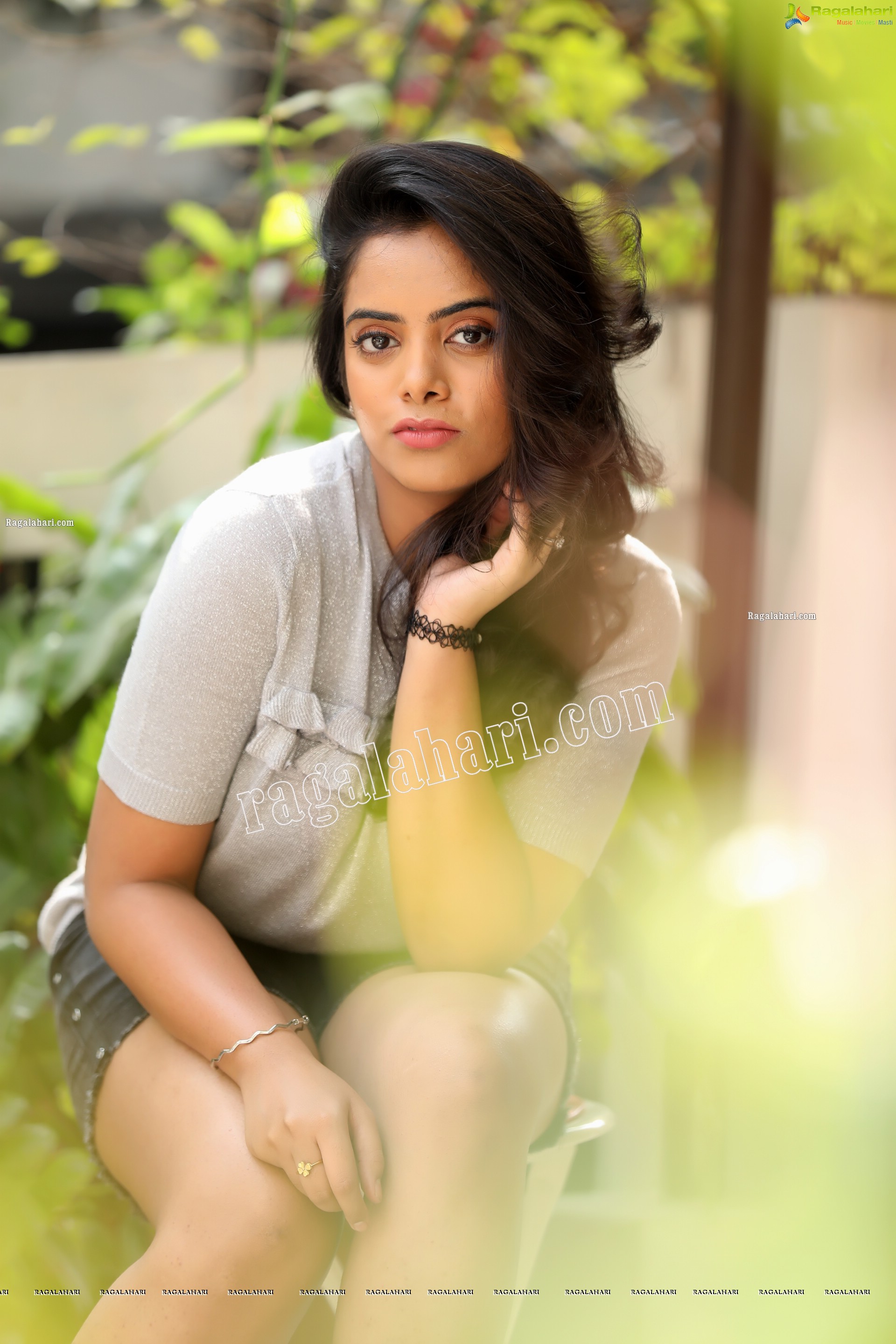 Sameera Reddy G in Gray T-Shirt and Black Shorts Exclusive Photo Shoot