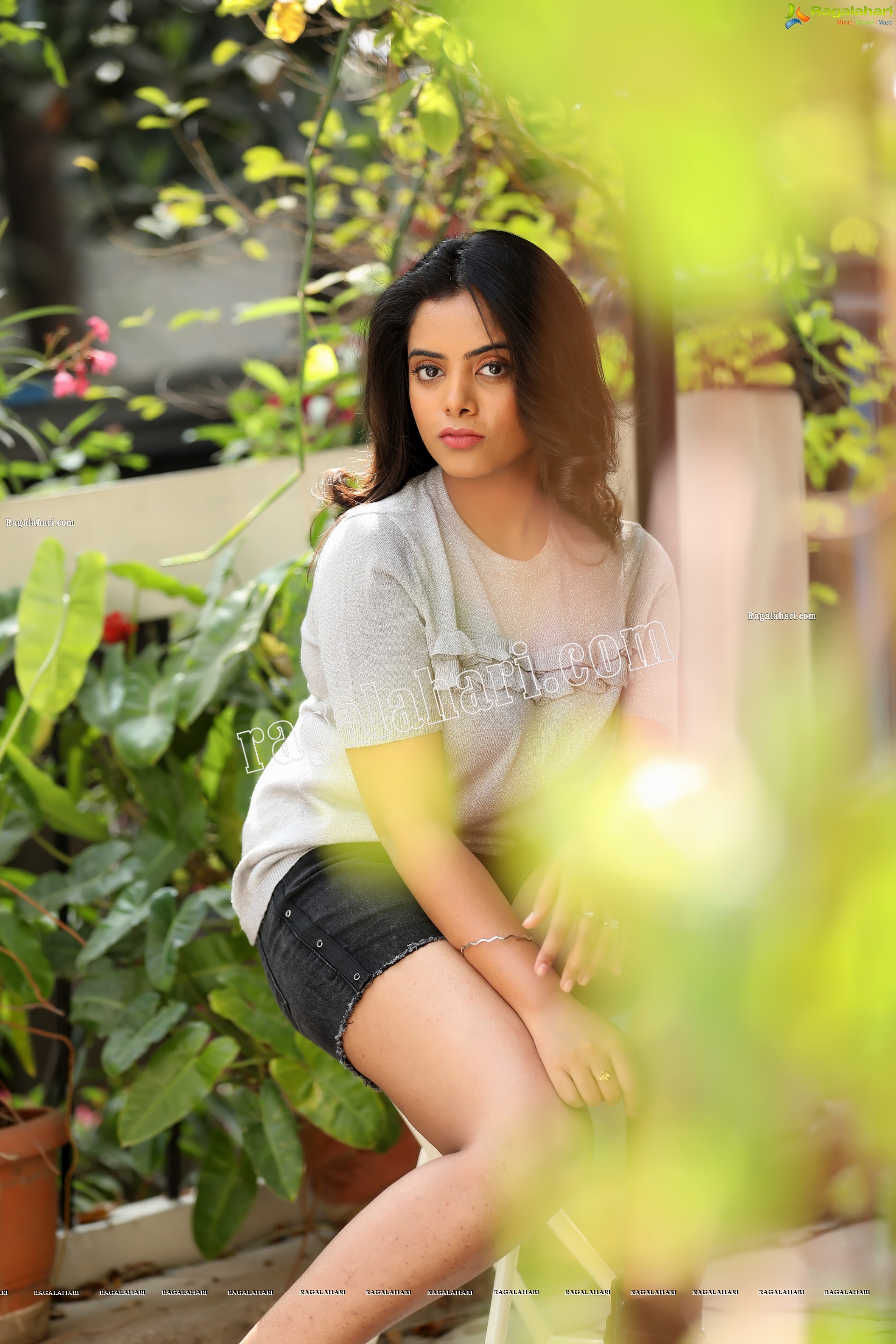 Sameera Reddy G in Gray T-Shirt and Black Shorts Exclusive Photo Shoot