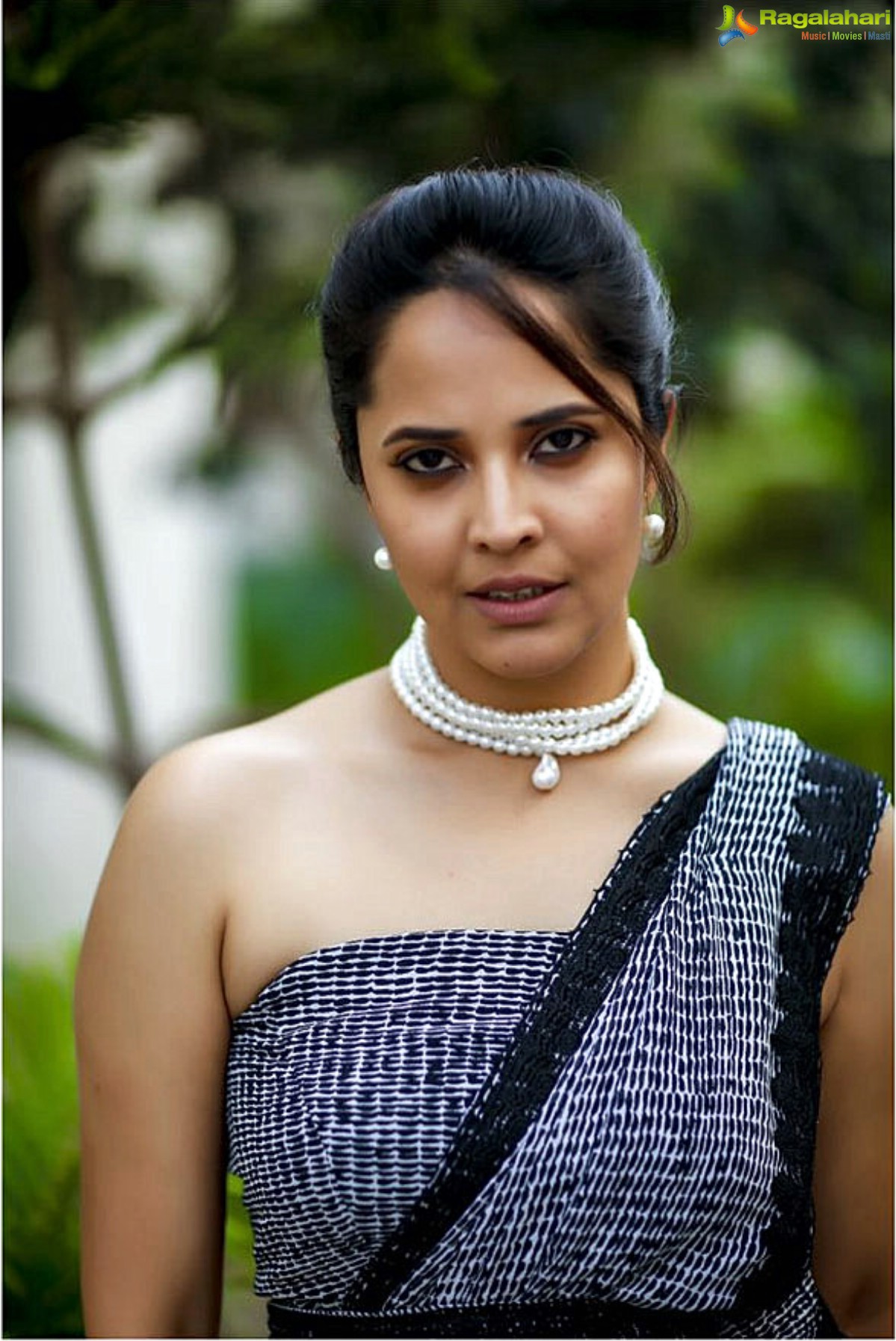 Anasuya Bharadwaj in Green Lehenga Photo Shoot