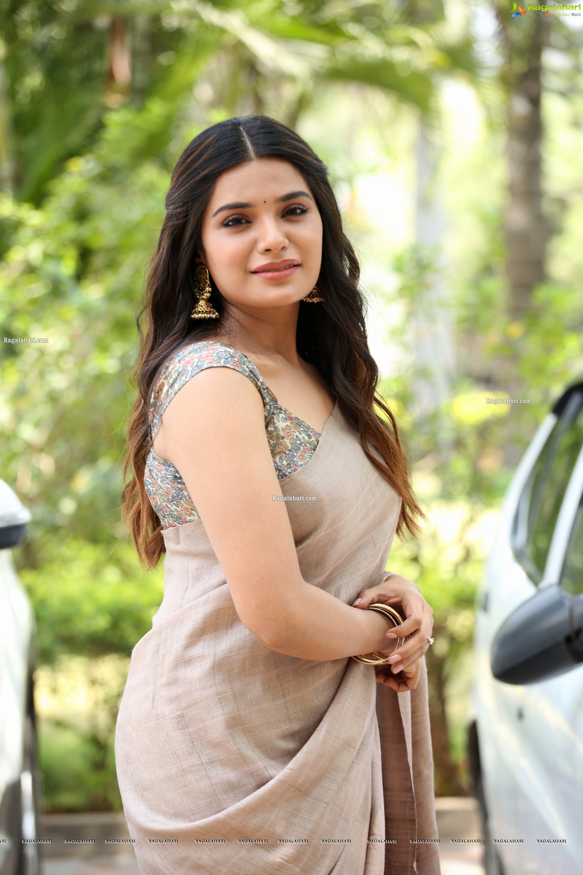 Aathmika at Vijaya Raghavan Movie Trailer Launch, HD Photo Gallery