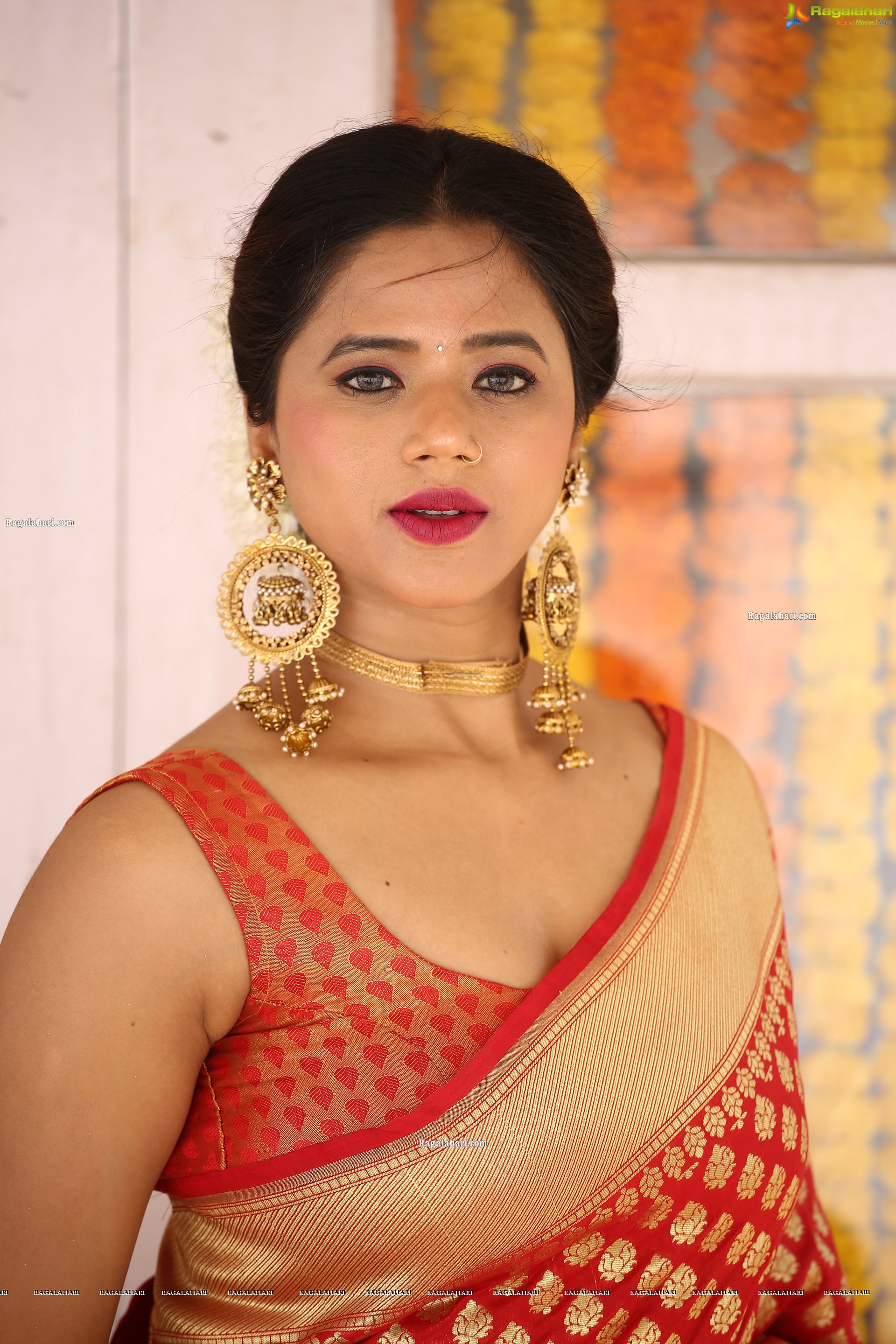 Amrita Halder at Idhi Nadhi Movie Opening, HD Photo Gallery