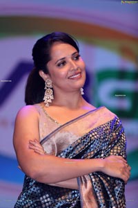 Anasuya Bharadwaj at Chaavu Kaburu Challaga Pre-Release