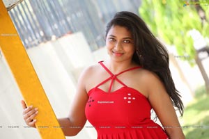 Anchor Snehajallu Latest HD Photo Gallery