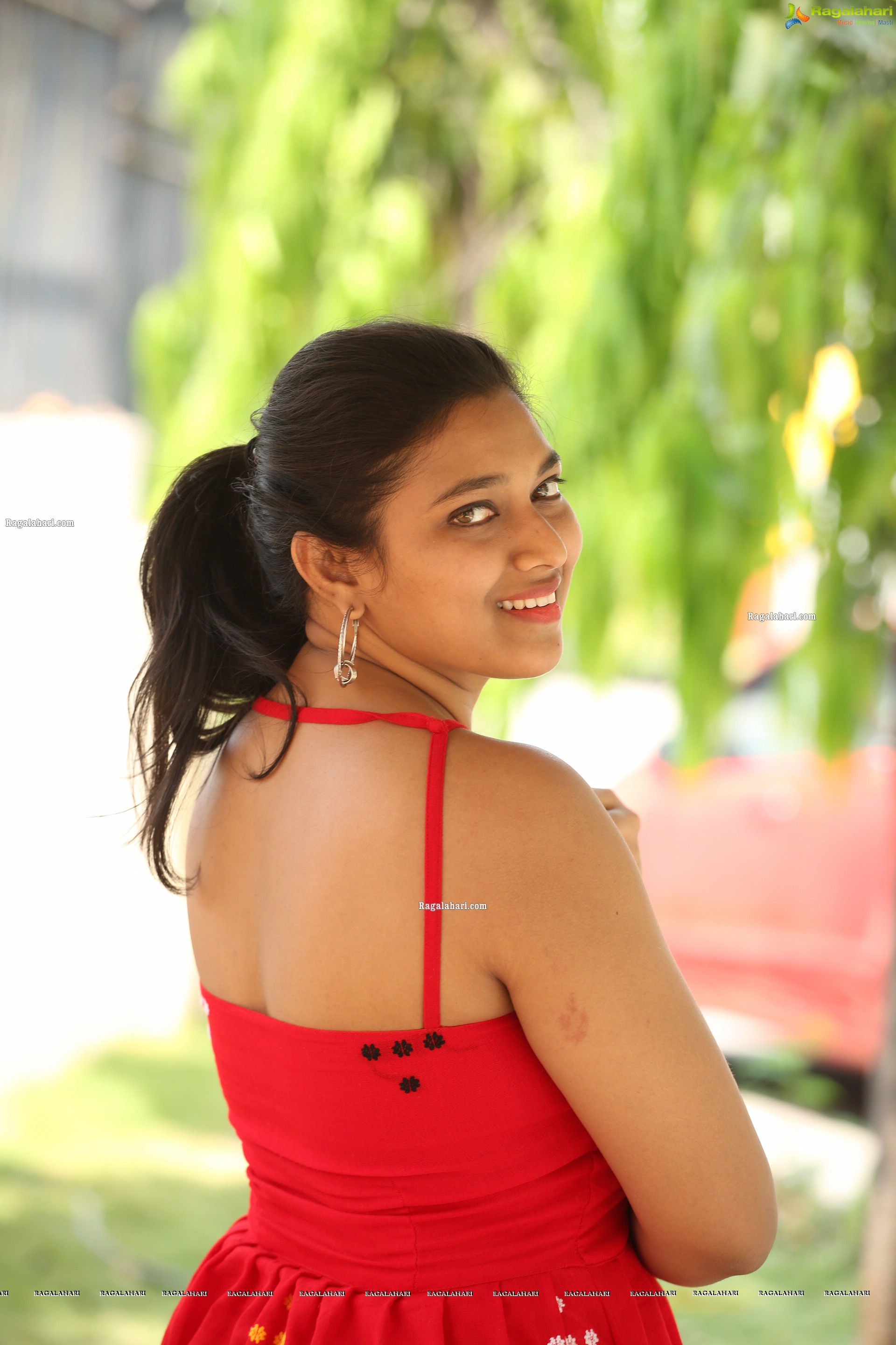 Anchor Snehajallu Latest HD Photo Gallery