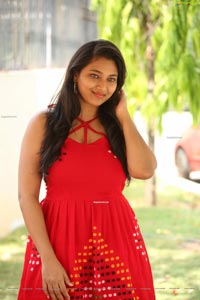 Anchor Snehajallu Latest HD Photo Gallery