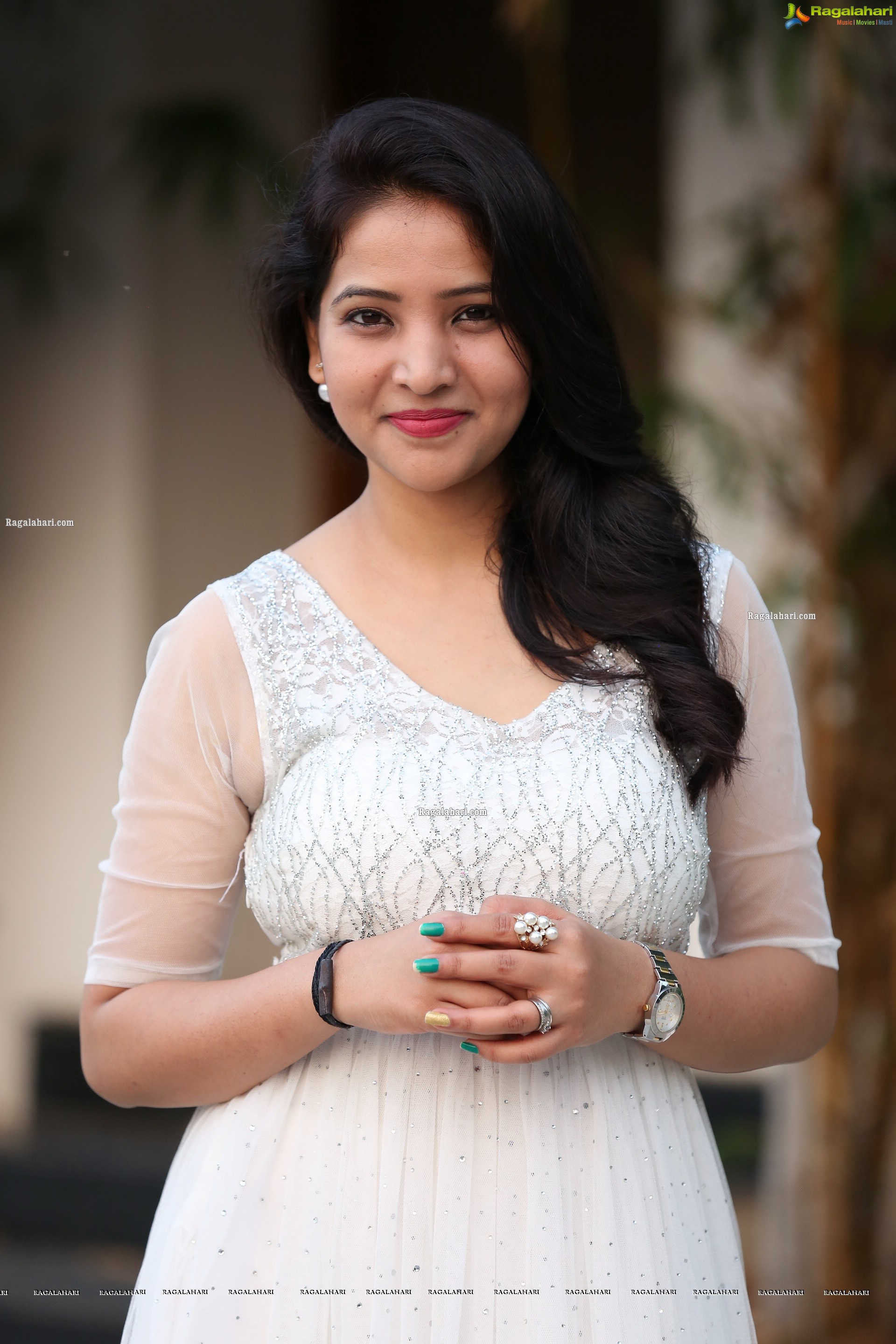 Anchor Vijayalakshmi in White Net Embellished Dress, HD Photo Gallery