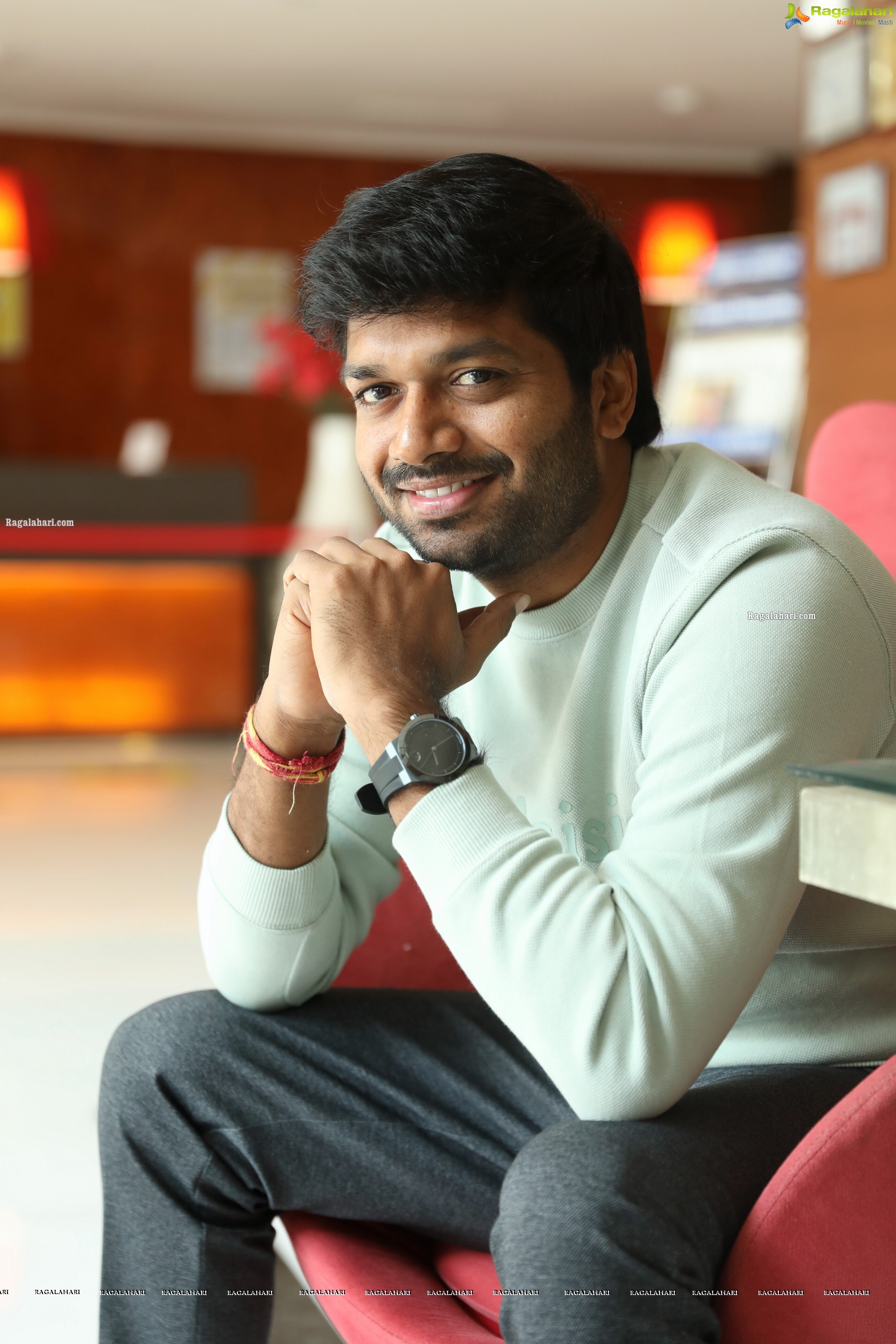 Anil Ravipudi at Gaali Sampath Movie Interview, HD Photo Gallery