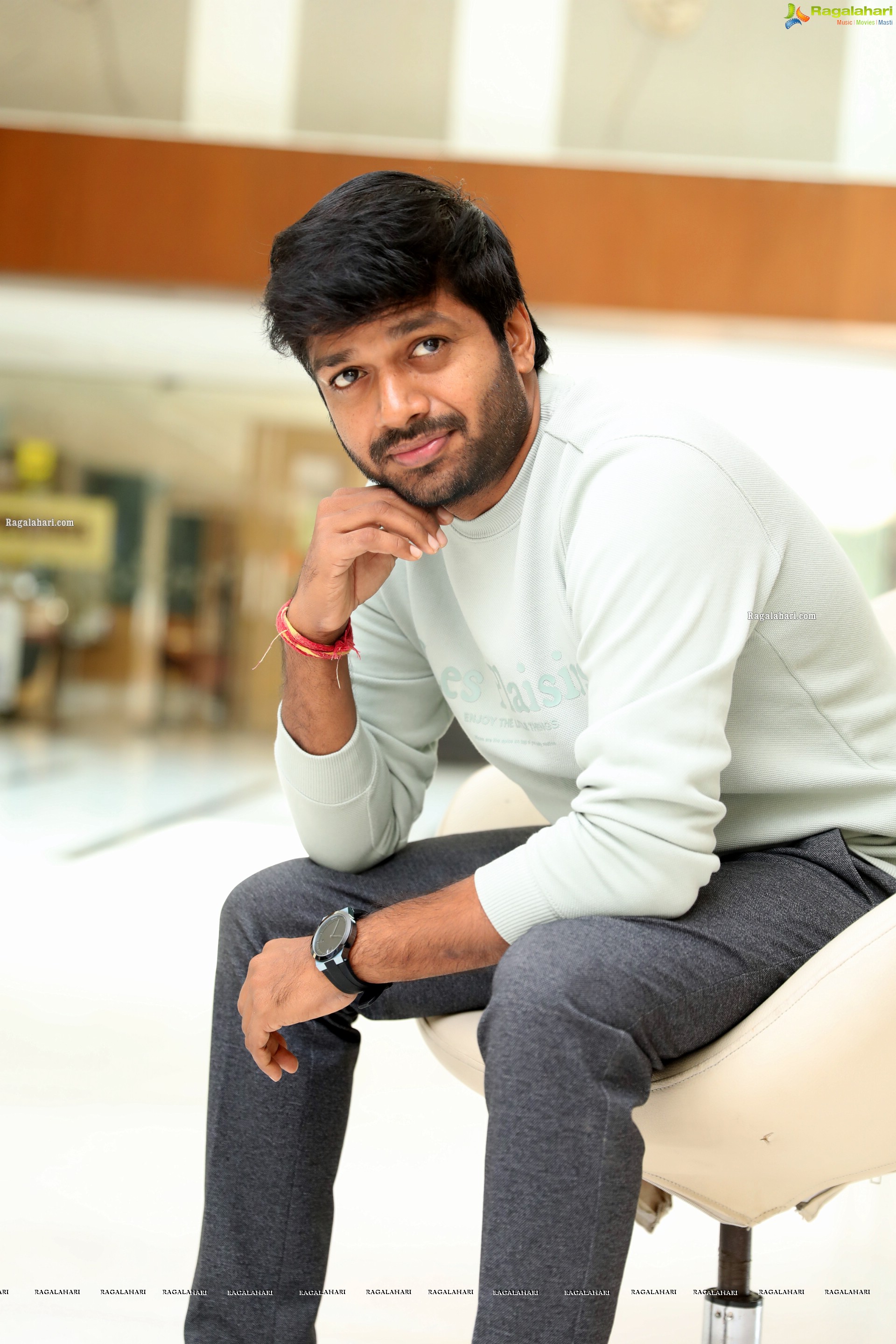 Anil Ravipudi at Gaali Sampath Movie Interview, HD Photo Gallery