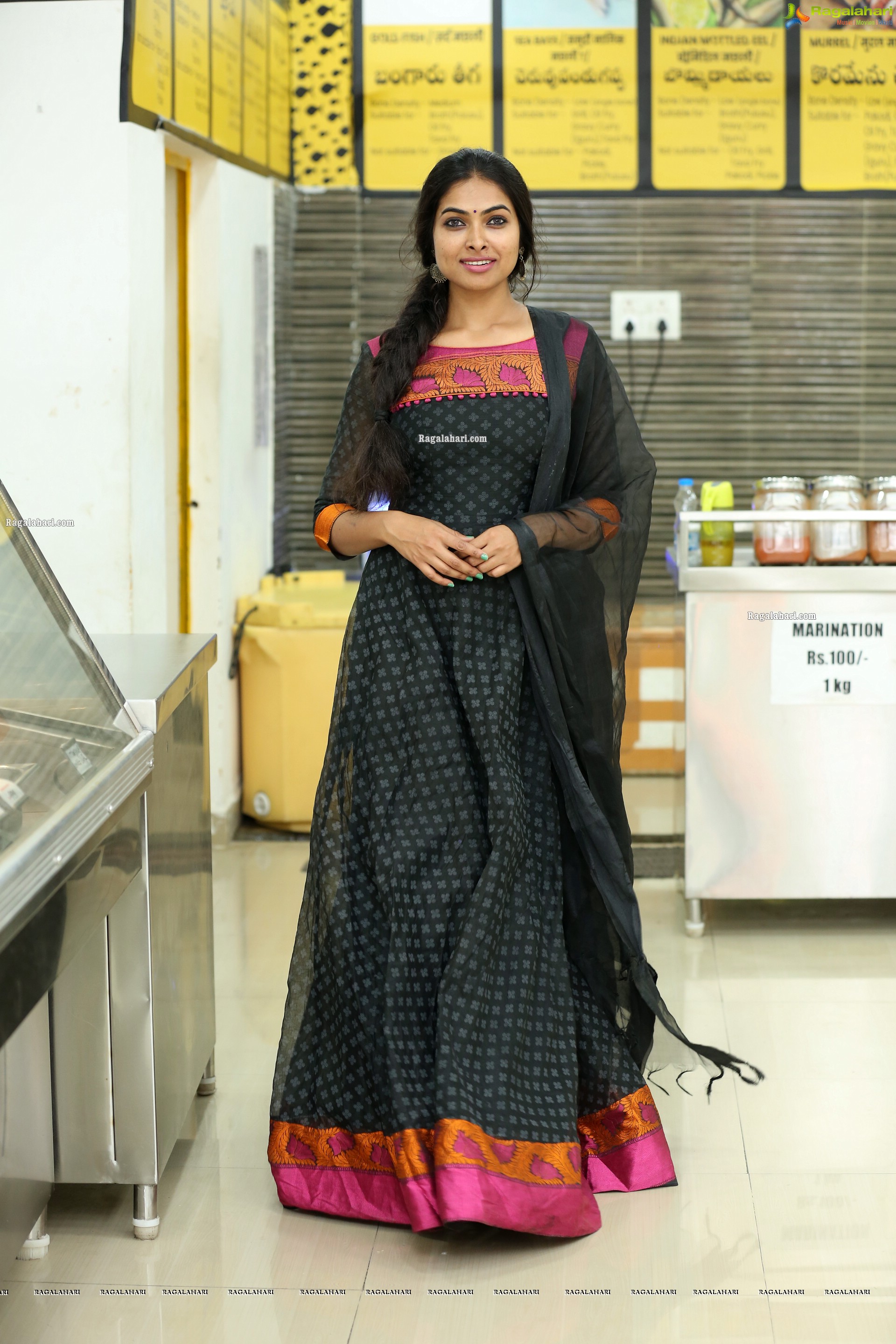 Divi Vadthya at Proteins Hygiene NonVeg Mart, HD Photo Gallery