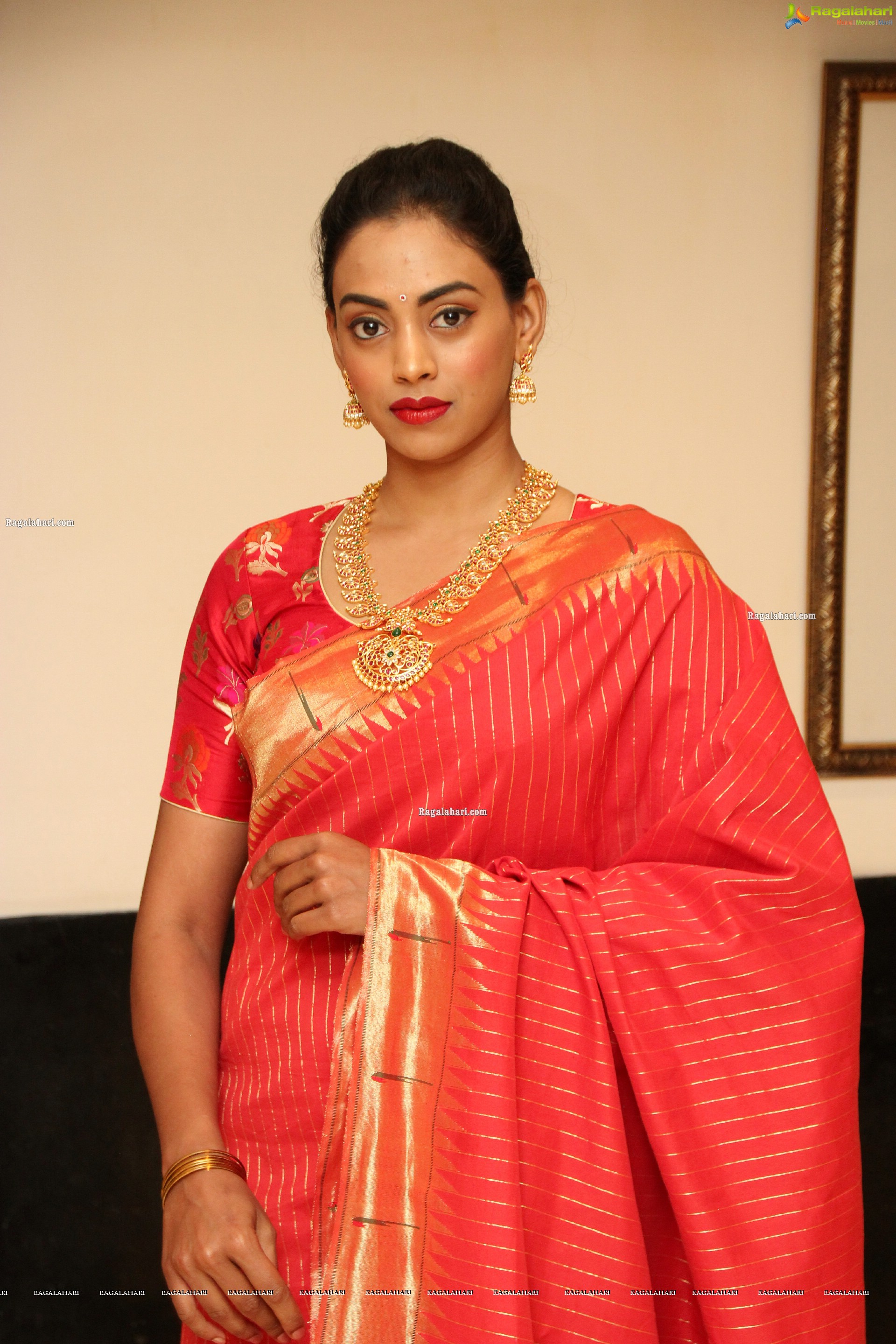 Dr. Kamakshi Bhaskarla In Pink Silk Saree, HD Photo Gallery