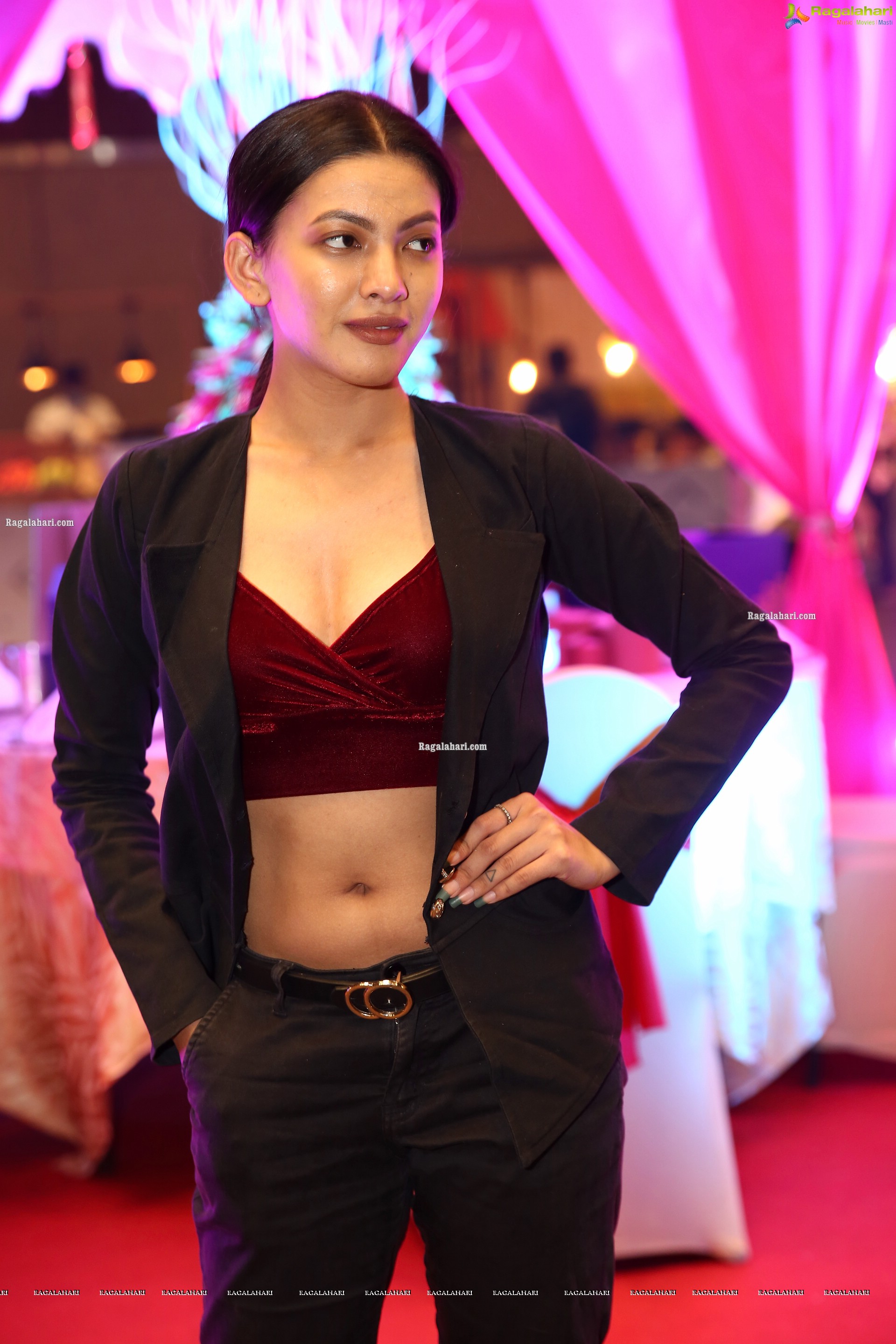 Kavita Mahatho at DIA 2021 Awards, HD Photo Gallery