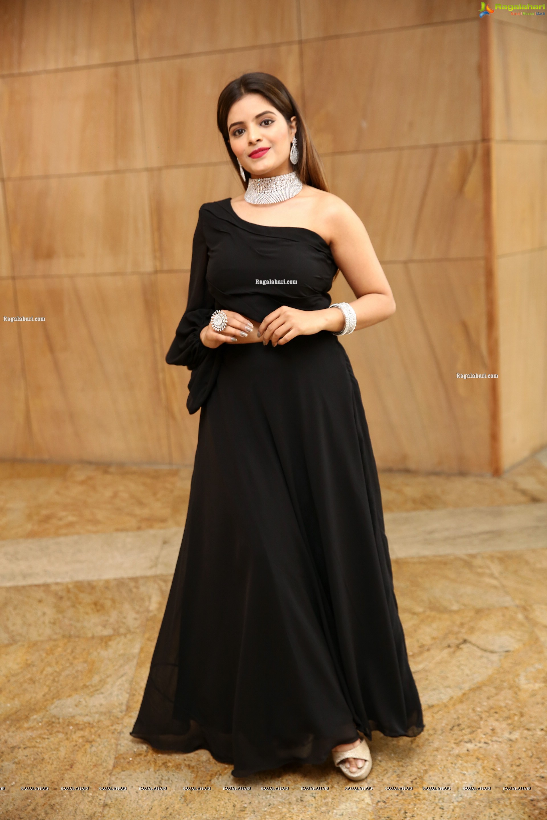 Kusumm in Black Designer Dress, HD Photo Gallery